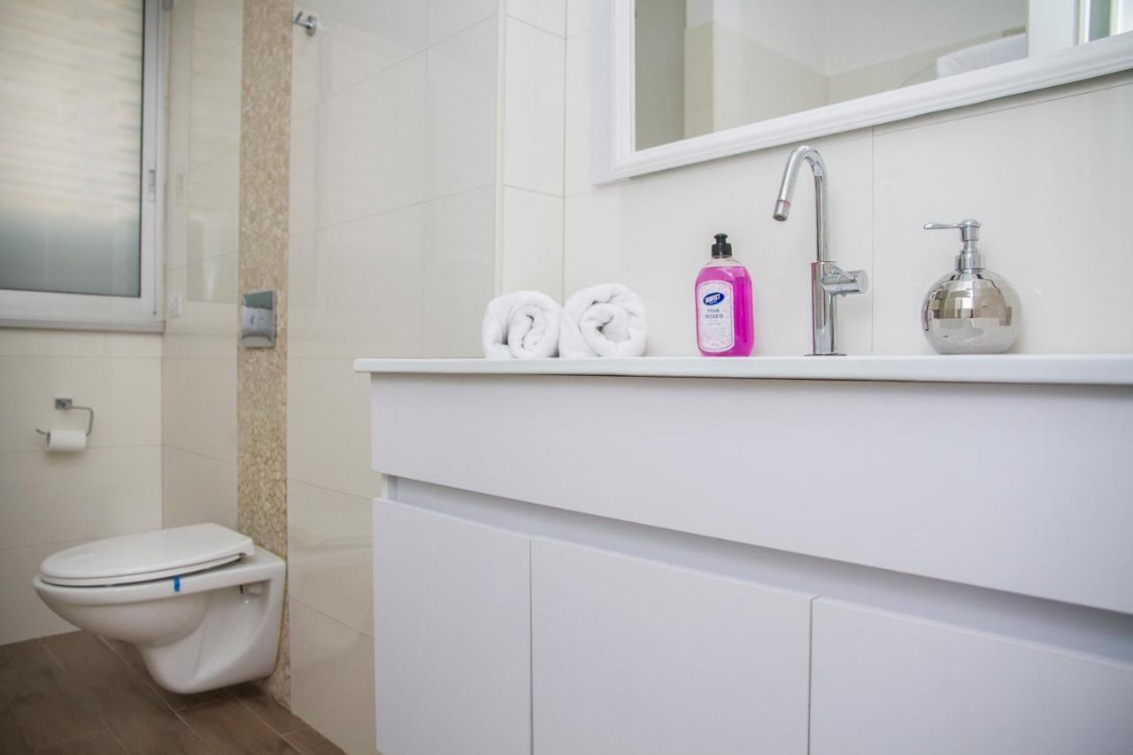 Apartments4You Etsel Bat Yam Exterior photo