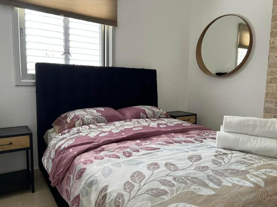 Apartments4You Etsel Bat Yam Exterior photo