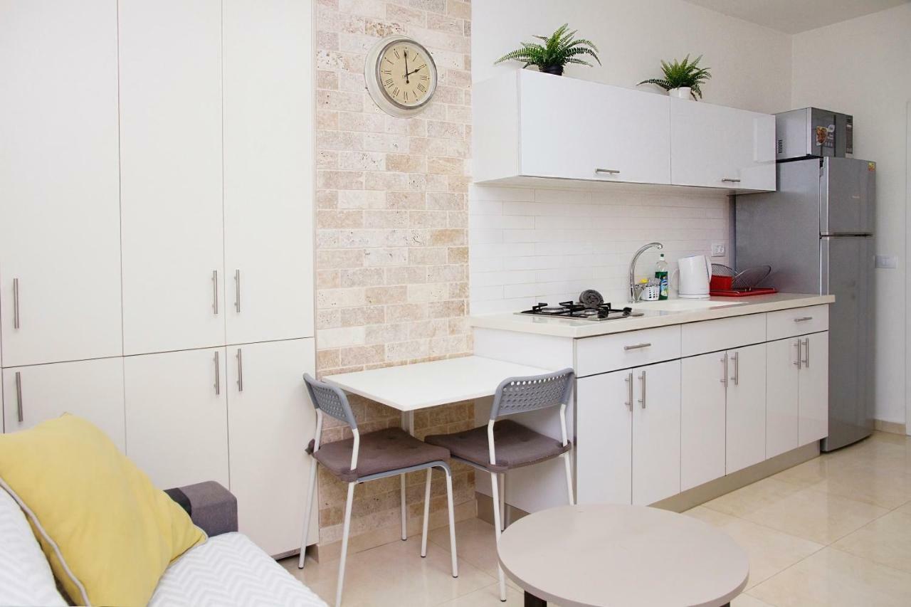 Apartments4You Etsel Bat Yam Exterior photo