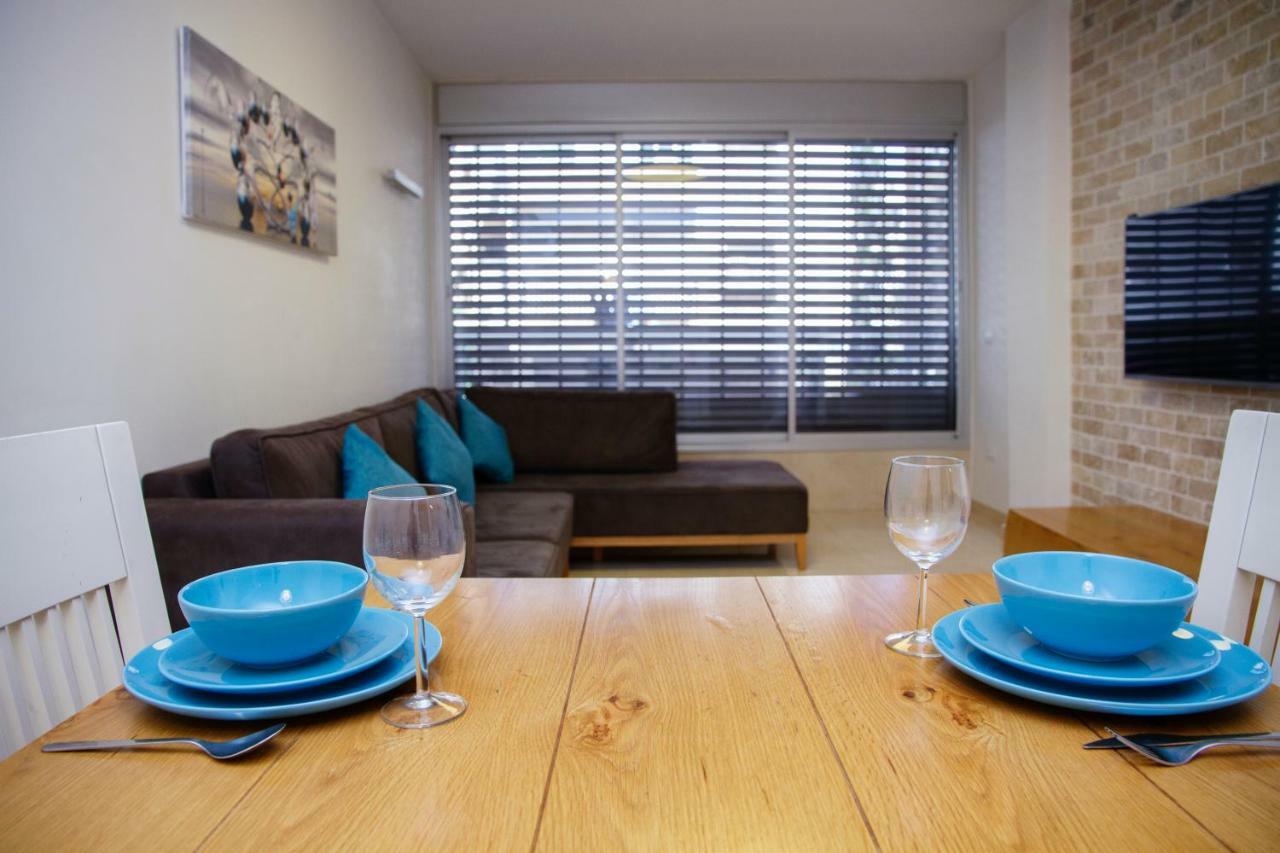 Apartments4You Etsel Bat Yam Exterior photo